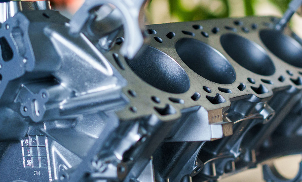Precision-milled aluminum parts like these hold ±0.02 mm tolerances and Ra 0.8 μm surface finish — standard for CNC machined components.